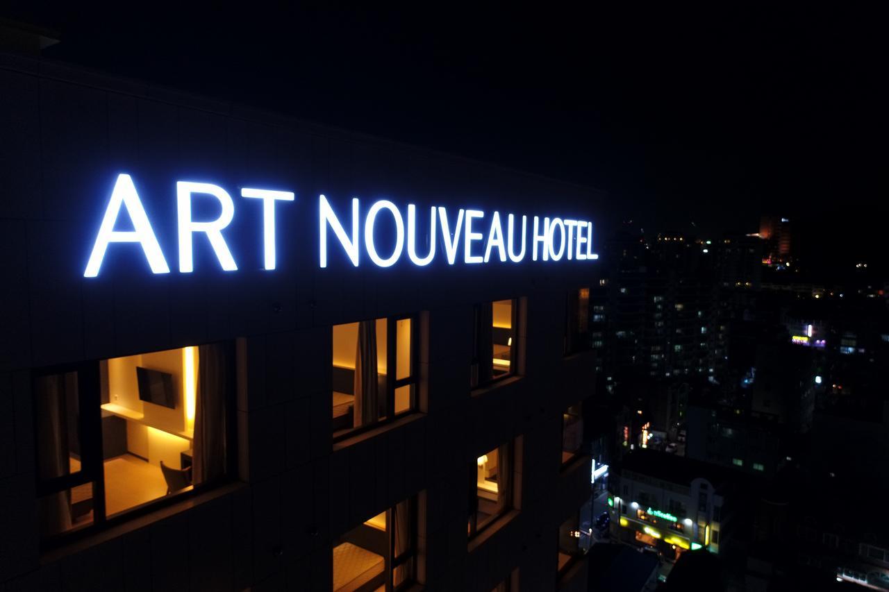 Geoje Artnouveau Suite Hotel Kültér fotó