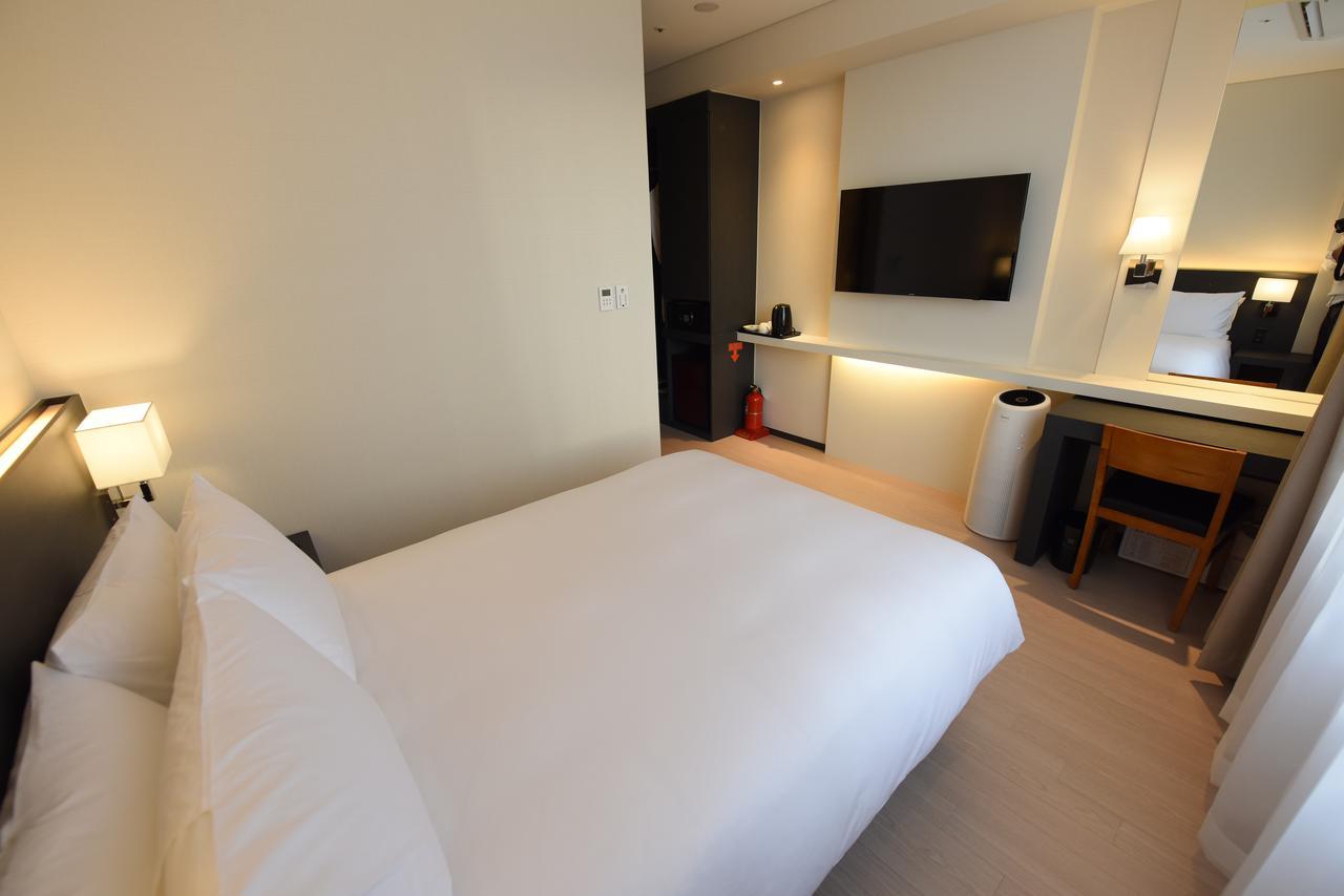 Geoje Artnouveau Suite Hotel Kültér fotó