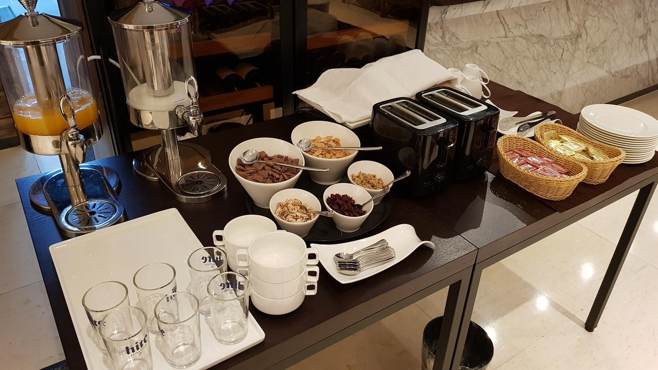 Geoje Artnouveau Suite Hotel Kültér fotó